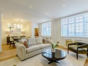 Refined Three Bedroom Mansion Apartment with Park Views