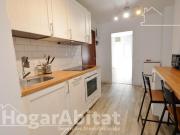 ¡REFORMADO TOTALMENTE! BONITO, AMPLIO Y LUMINOSO CON BALCÓN