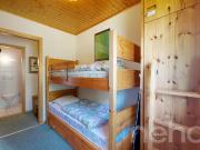 Refuge familial face aux Dents du Midi, au pied des...