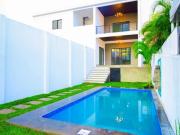 Refugio, Cuernavaca Casa moderna c/alberca, Burgos