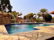 Refúgio de Conforto e Tranquilidade em condomínio fechado!