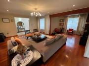 Refugio de lujo: Amplia y rodeada de Jardines. Cada...