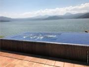 REFUGIO PRIVADO A ORILLA DEL LAGO