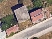 Terreno com 274m2 para Construção de Moradia Unifamiliar...