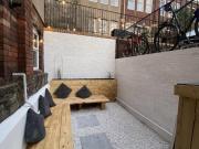 Refurbished 2 Bed Flat w/ Garden & Parking 6 Month