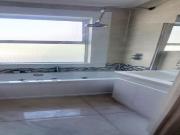 Refurbished 2 Bedroom Apartment