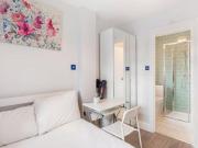 Refurbished 3 bed 3 bath 10 mins to Canary Wharf!