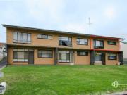 REFURBISHED CENTRALLY LOCATED UNIT