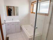 Refurbished Gem in Glenroy!