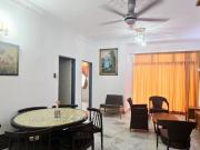 Refurbished Good Condition Full Furnish Bandar Sunway...