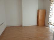 Refurbished One Bed Flat off Westgate Road