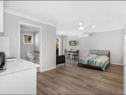 REFURBISHED STUDIO UNIT IN A MAGIC RUNCORN LOCATION