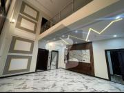 Regi Model Town Zone 4 Sector D2 10marla House 3floor...