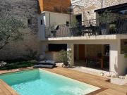 Region D'uzes, parfait petit mas en pierres...