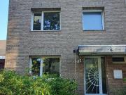 Reihenendhaus in ruhiger Lage und 6 Zimmern Provisionsfrei Reihenendhaus in ruhiger Lage und 6 Zimmern Provisionsfrei