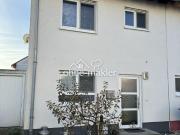 Reihenendhaus mit Dachstudio & großem Garten –...