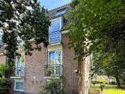 Reihenendhaus mit zwei Wohneinheiten in toller Lage von...