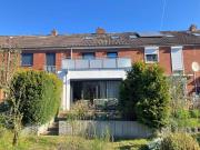 Reihenmittelhaus komplett modernisiert im Erstbezug und... Reihenmittelhaus komplett modernisiert im Erstbezug und...