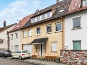 Reihenmittelhaus mit 6 Zimmern, 2 Bädern, Garage und...