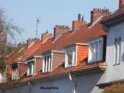 Reihenmittelhaus nebst Kfz Aufbereitung
