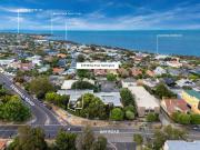 Relaxed Beachside Living with Exceptional Indoor Outdoor...