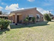 Relaxed Living Just Moments from the River & CBD