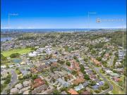 Relaxed Living on an Elevated Block Close to the Coast