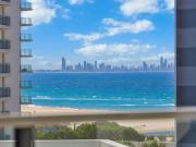 Relaxed Luxury, Prime Location Live the Kirra Lifestyle