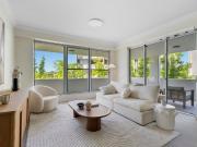 Relaxed Resort Style Living with Space, Style & Convenience