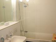 Relaxing upscale apartment with a huge garden monument... Relaxing upscale apartment with a huge garden monument...