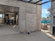 Rem propiedades vende casa en pozo. En barrio privado...