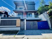 Remarkable Brand New 3 Storey w/ Lower Ground House and...