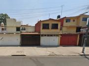 REMATE BANCARIO: Casa en Calzada de las Bombas,...
