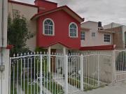 Casa en Venta Fraccionamiento Villas del Álamo Mineral...