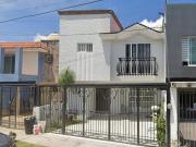 Remate Bancario Priv. Inglaterra 4800, Vigusa, 45110...