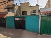 Remate casa en Miguel Hidalgo