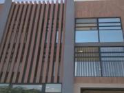 REMATE DE CASA EN LOMAS DE LA PRESA PRIVADA COBALTO EN...