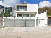 REMATE DE RESIDENCIA EN CTO. DE LAS FLORES PTE. BUGAM....