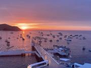 REMATE! Exclusiva Casa con Salida al Muelle Principal...