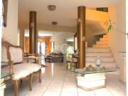 Remate ! Hermosa casa con ambientes amplios – rinconada...