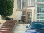 REMATO CASA CON JARDIN EN LAS ALAMEDAS