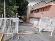 REMATO CASA EN COLONIA AVANTE