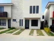 REMATO CASA EN CONDOMINIO MANYARA EN EL CAMPESTRE LOS...
