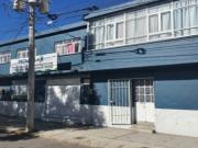 REMATO CASA, ESTA PROPIEDAD SE COMPONE DE 6 DEPTOS,...