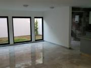 REMATO LINDA CASA CERCA DE PLAZA BOSQUES EN AMALUCAN, PUEBLA