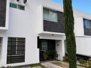 REMATO LINDA CASA EN ZAPOPAN EN FORET RESIDENCIAL