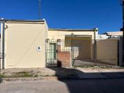 REMAX ALQUILA CASA DE 3 DORM. COCHERA Y PATIO