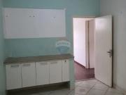 RE/MAX ALUGA Espaçosa Casa Comercial em Nova Campinas!