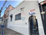 RE/MAX VENDE CASA R$ 250.000,00 Excelente Negócio Aceita...