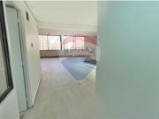 REMODELADA A PASOS METRO BUEN PRECIO